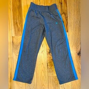 Champion Dark Gray Straight Leg Elastic Sweatpants w Blue Stripe Girls Size 7/8